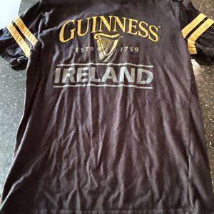 Guiness Beer T-Shirt Womens Size M Black Graphic Short Sleeve Ireland Cotton Top